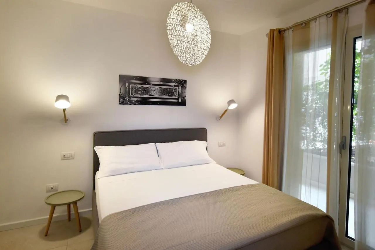 Home Suite Le Monde Villasimius 0*,  Itálie